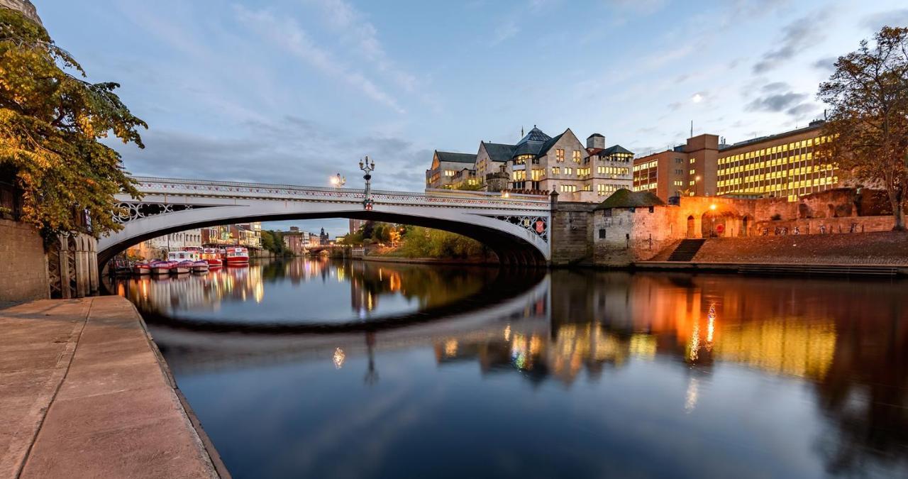 The Clifford Gathering York - Sleeps Up To 10 Экстерьер фото