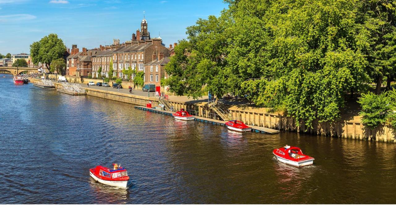 The Clifford Gathering York - Sleeps Up To 10 Экстерьер фото